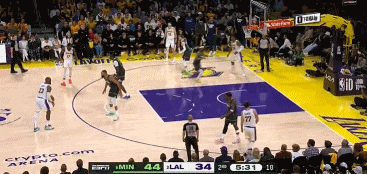 j9九游真人游戏第一平台这么想打我?戈贝尔大帽老詹亮眼 贡献2分6篮板&正负值+14