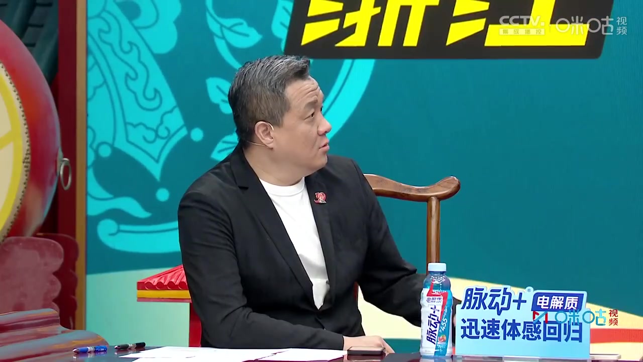 j9九游会官方登录郭艾伦：拉伤这种伤要重视 第一次彻底弄好就不会反复 我挺后悔的